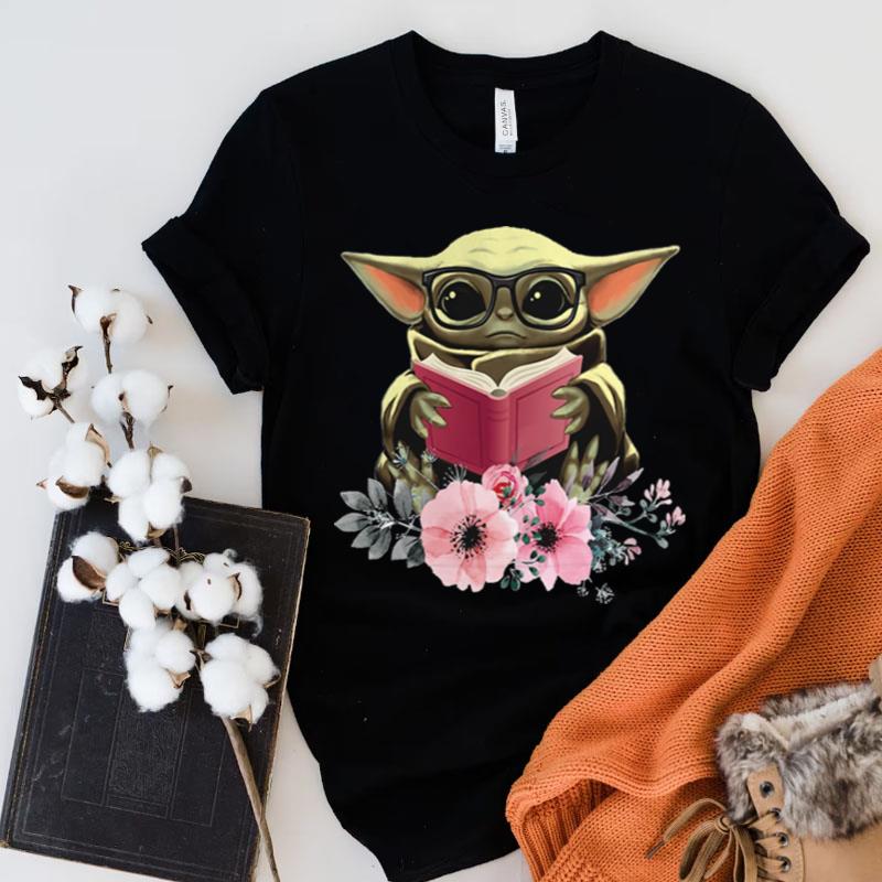 Flower Baby Yoda Reading Book Gigapixel Shirts